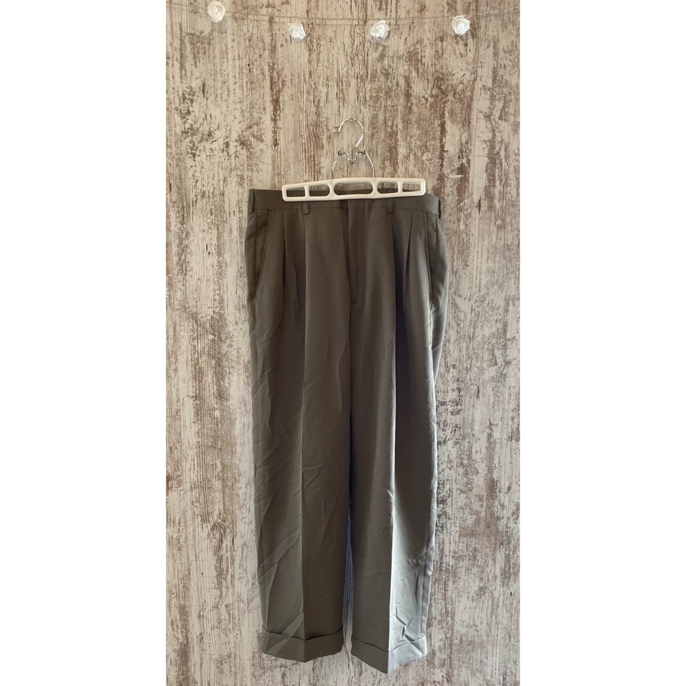 Haggar tan dress pants - Picture 1 of 2